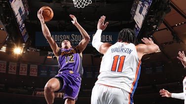 [NBA]麦克布莱德上篮不中 克里斯蒂反击2+1