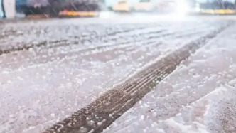 受雨雪雾等天气影响 河南郑州开封新乡等地高速公路限行