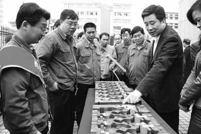 人大代表晏平五年履职执着绿色环保梦