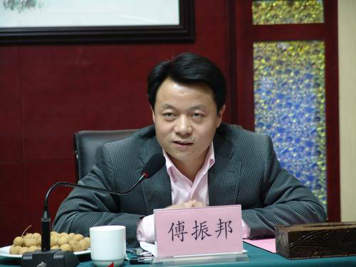 全国人大代表,湖北省随州市市长傅振邦(资料图)"农产品出口退税突然