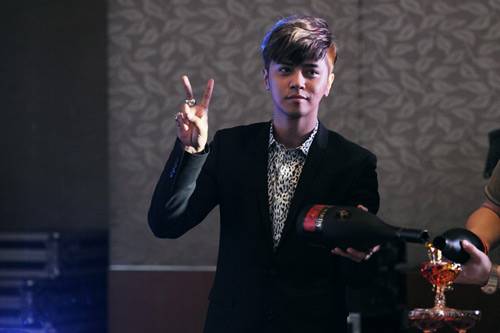 罗志祥2013舞极限世界巡演启动 北京场挑战四面台