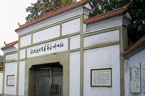 湖南有哪些市问:湖南有哪些市湖南有哪些县区答:湖南省共辖13个地级市