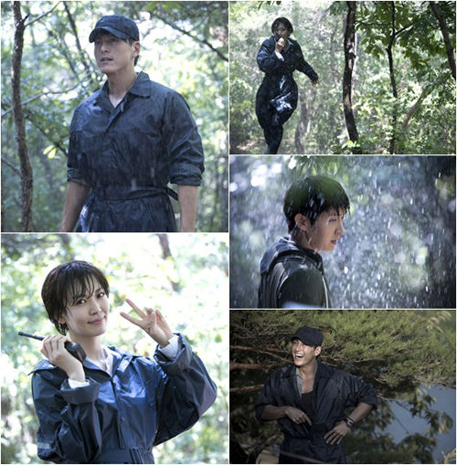 《两周》李准基金素妍雨中拍追逐戏 湿身一整天_综艺台_中国网络电视