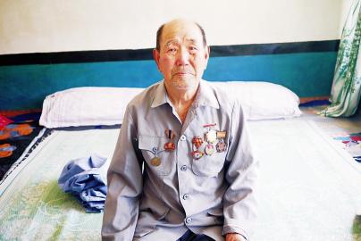 曾任十九兵团司令部首长警卫员张志佩