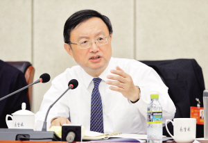 杨洁篪代表参加海南代表团审议海南是中国人民决心努力建设美丽中国的