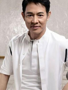 黄海波李连杰羽泉 揭大明星与贴身司机的那些事(1/1414)