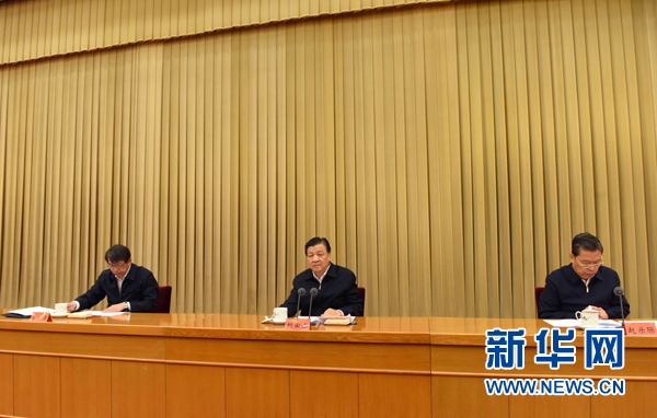 　　5月6日，中共中央政治局常委、中央书记处书记刘云山在北京出席学习贯彻《关于深化人才发展体制机制改革的意见》座谈会并讲话。新华社记者 饶爱民 摄