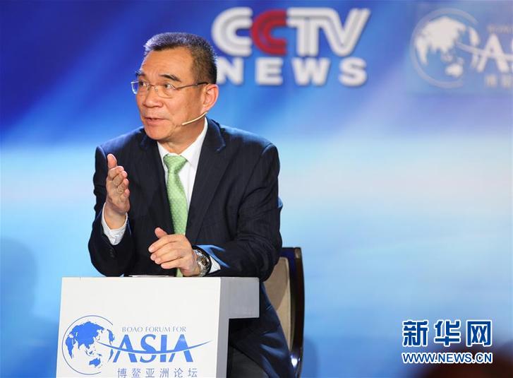 林毅夫在博鳌亚洲论坛2014年年会电视辩论“改革：亚洲金融与贸易的新格局”上发言（2014年4月8日摄）。新华社记者 王婧嫱 摄