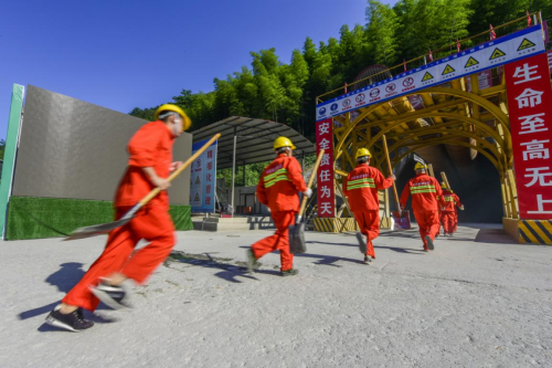 隧道防坍塌如何开展救援？这里的应急演练专业有序