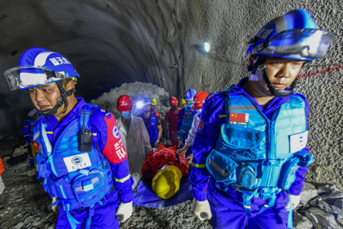 隧道防坍塌如何开展救援？这里的应急演练专业有序