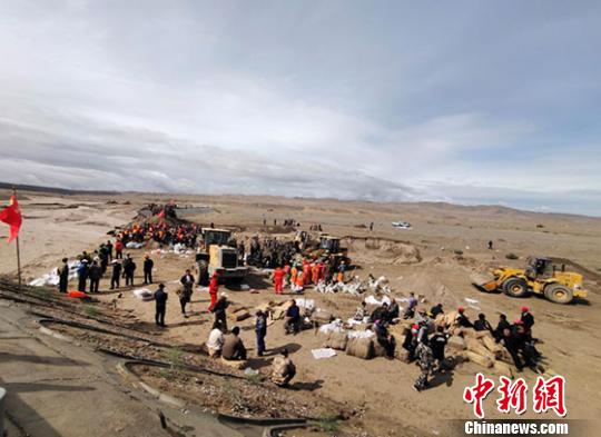 敦煌莫高窟8日恢复开放 洞窟文物24小时严格监测