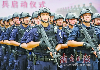 广东夏季大练兵启动 女子突击队惊艳亮相