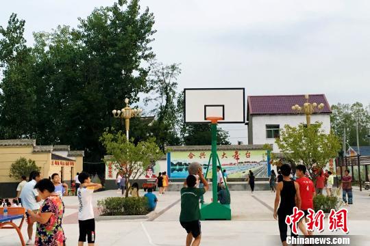 大别山贫困山村的蝶变：产业助力驶入乡村振兴快车道