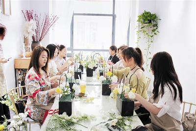 成人培训走红 随意更改培训内容及乱收费成投