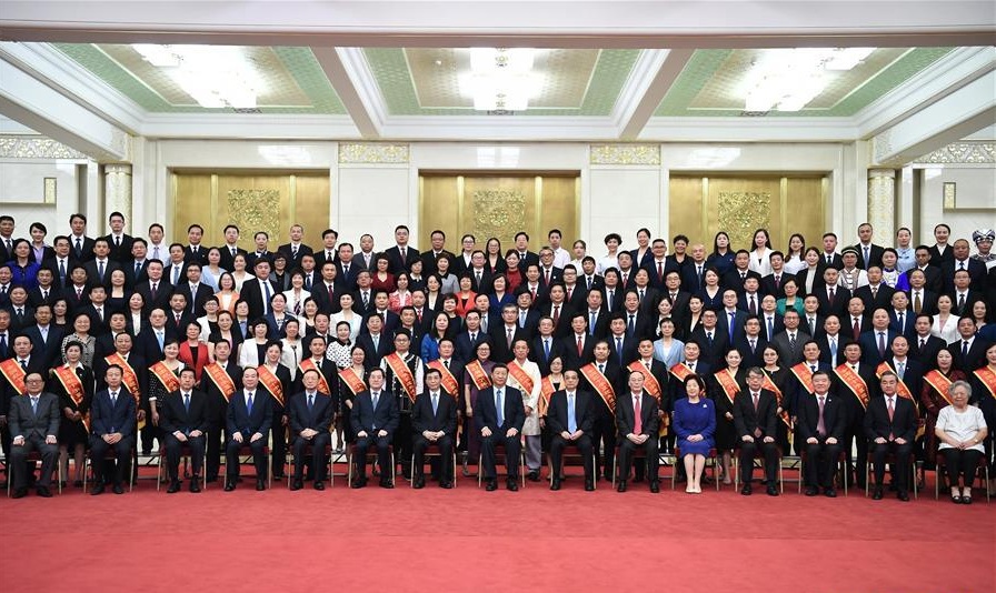 xicallsonredcrosssocietyofchinatomakenewcontributions