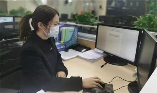 李洁，江西省交通运输厅应急指挥中心值班员