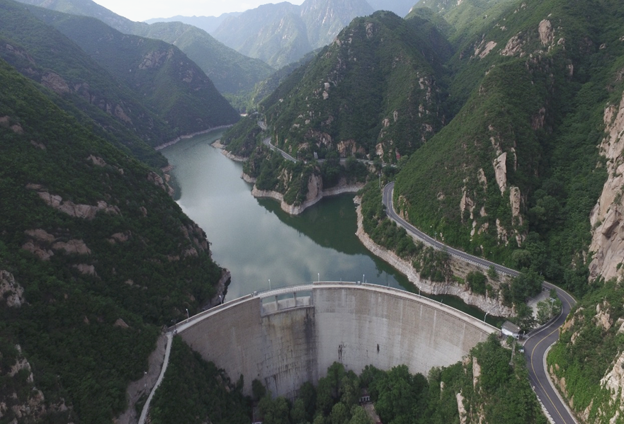图为延庆区佛峪口水库.(摄影 刘鹏)