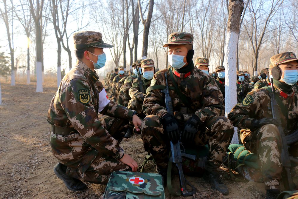 新兵拉练"初体验"|这样的青春最有劲!