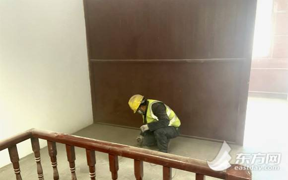 中共一大会址修缮进入最后阶段 石库门 换门了 上海频道 央视网