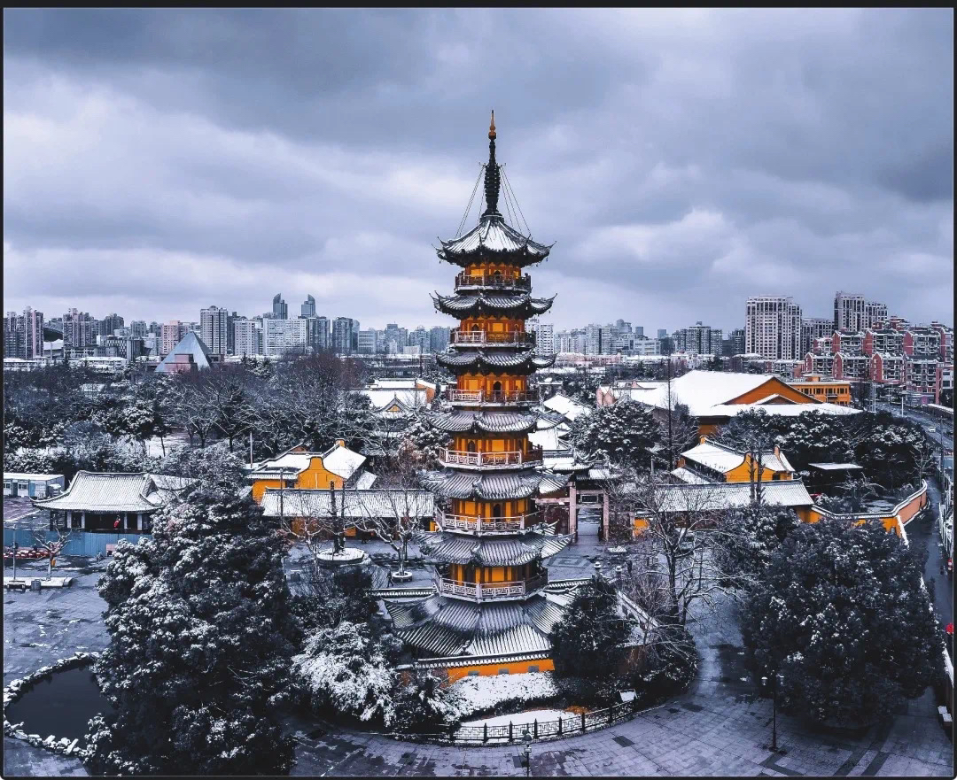 龙华塔和龙华寺