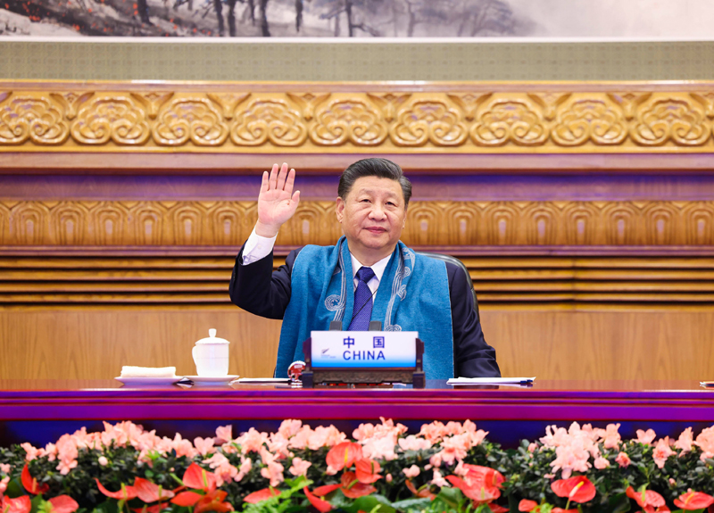 11月12日晚，国家主席习近平在北京以视频方式出席亚太经合组织第二十八次领导人非正式会议并发表重要讲话。新华社记者 黄敬文 摄