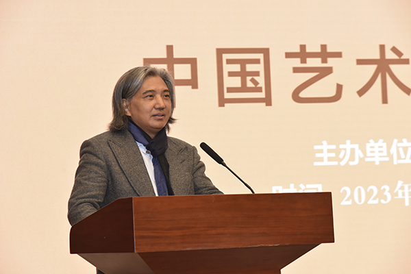 图为中国美术馆馆长、中国美术家协会副主席吴为山讲话