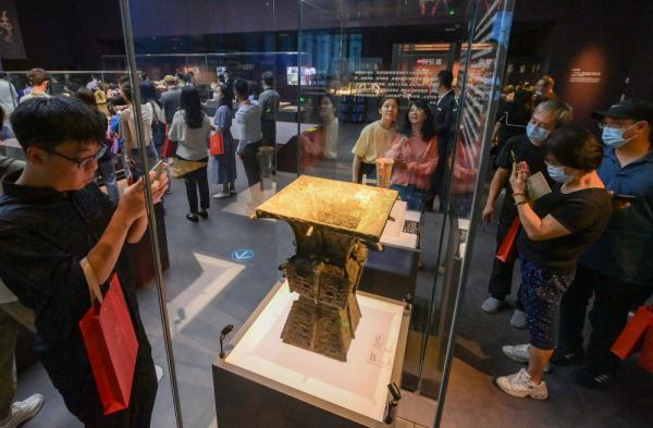 9月15日，中国考古博物馆开放首日迎来众多参观者。