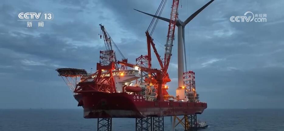 巨轮出海展“梦想” 中国造船业提质升级驶出“新航迹”