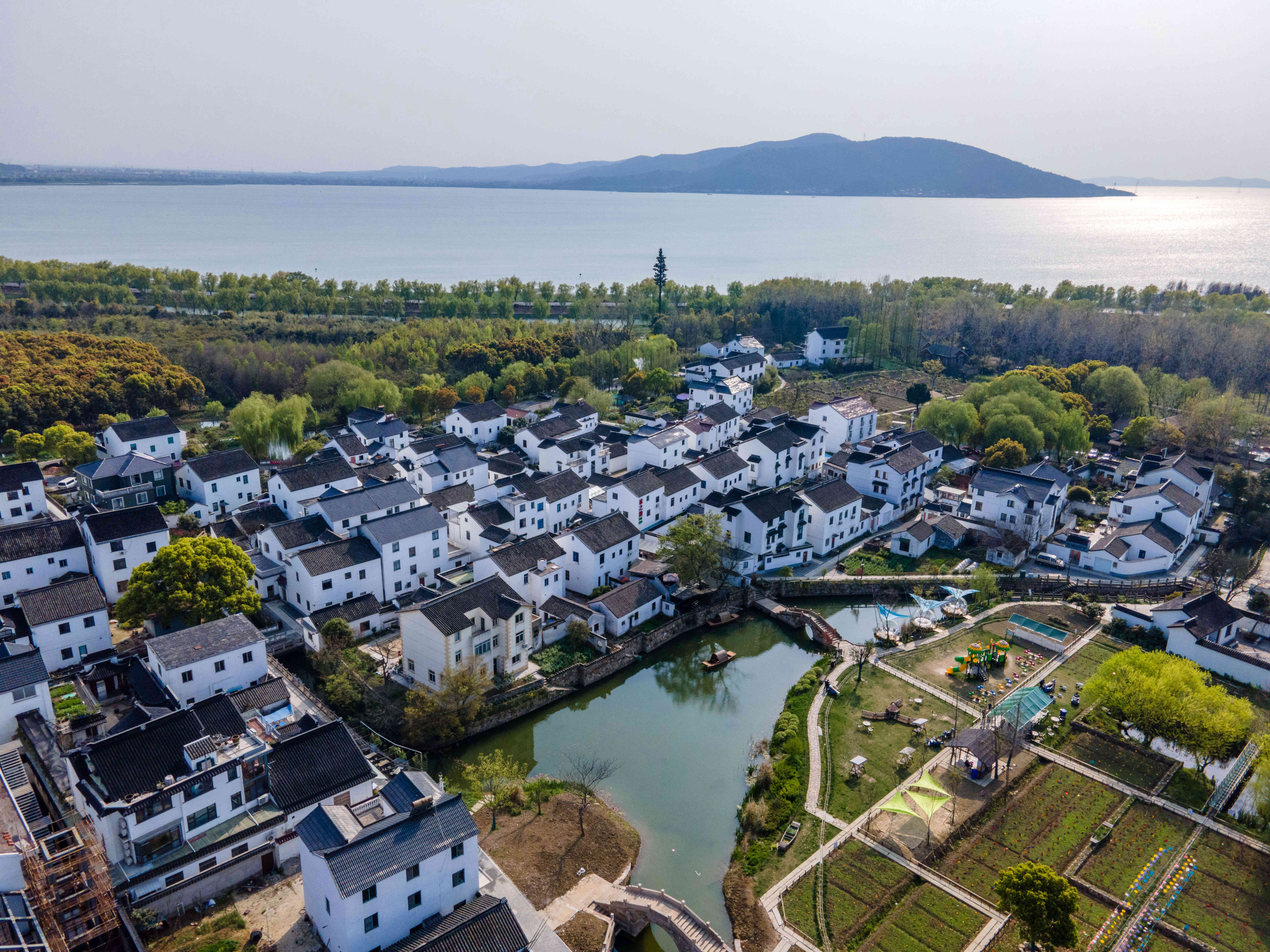 灵湖村黄墅自然村