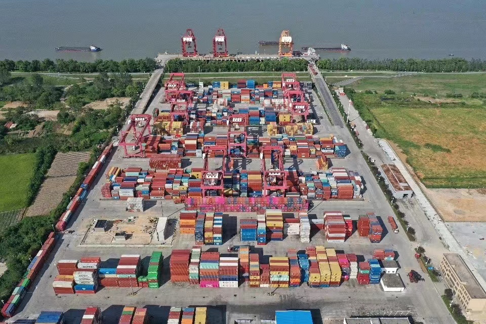 商贸行业的风向标：星哦天商贸公司引领市场潮流
