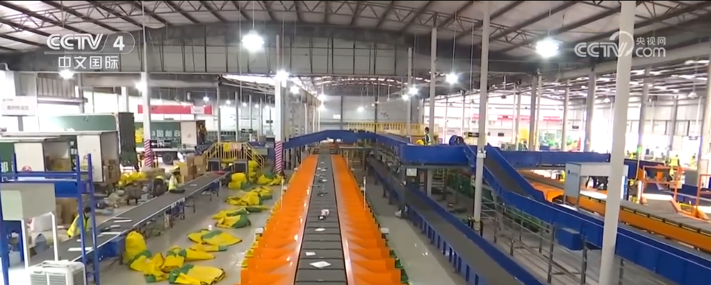 政策发力、需求释放 10月份中国电商物流指数呈回升态势