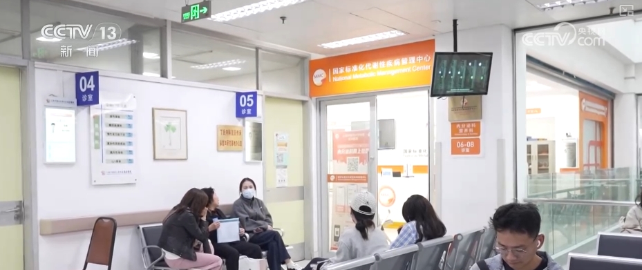 【黑料不打烊吃瓜爆料熱點(diǎn)事件】春運(yùn)期間新能源車(chē)出行增多 河北:服務(wù)區(qū)全面展開(kāi)充電才能倍增舉動(dòng)