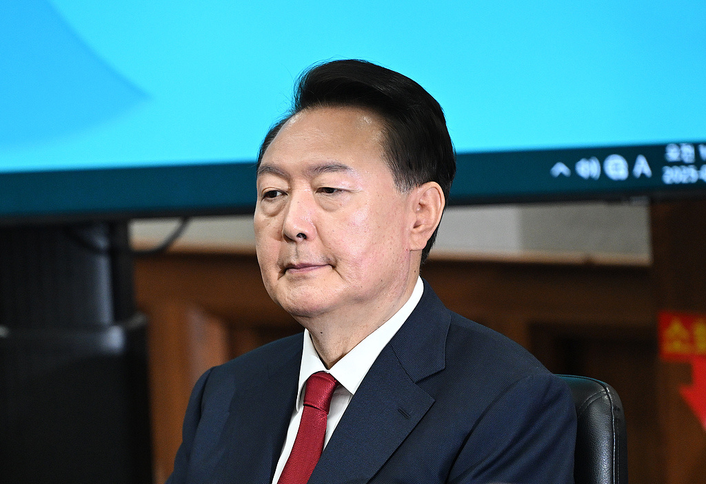 韩国警方传唤尹锡悦12日接受调查  第1张