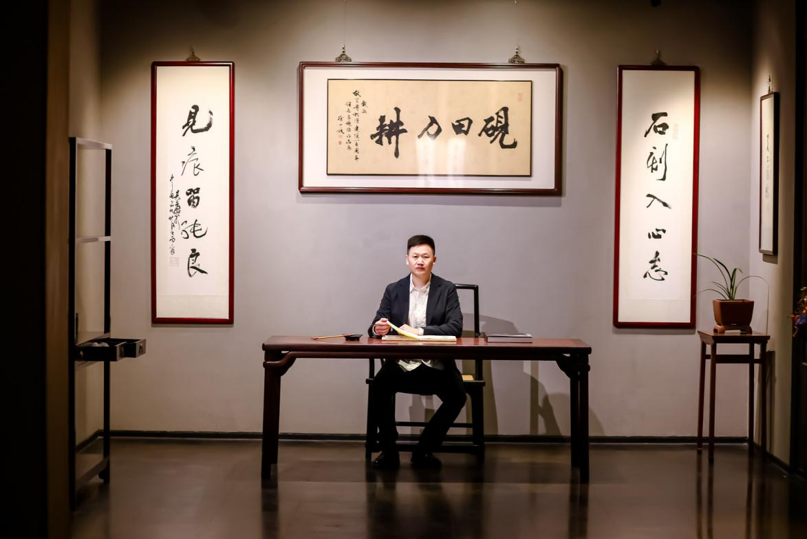 汪志良在展览现场