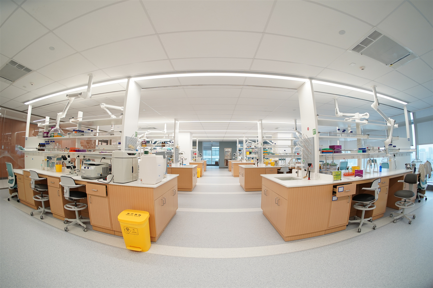 爱尔眼科科创平台实验室