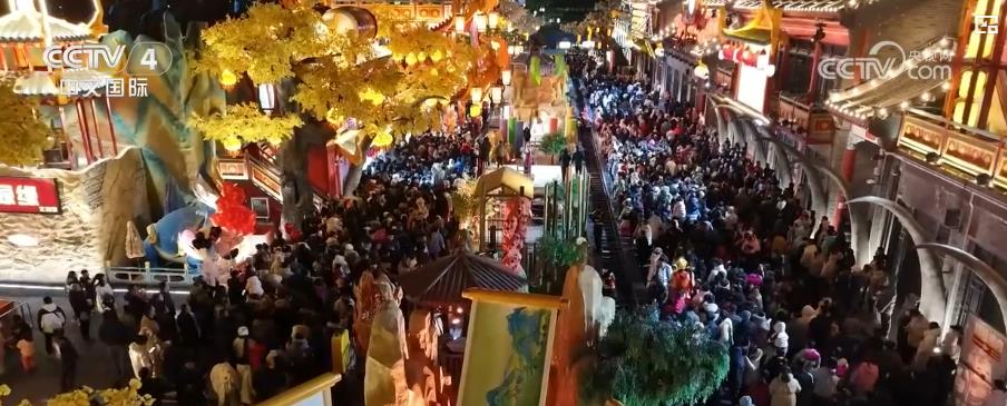 中国经济“主引擎”动力足:消费贡献率52% 新动能蓬勃增长