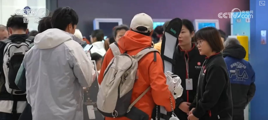 “冰雪+”创新联动将“流量”变“增量” 放大冰雪经济“热”效应