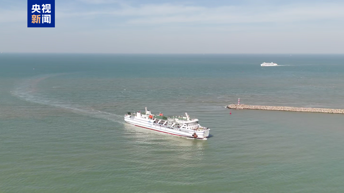 春运首周琼州海峡过海车辆近20万辆次 过海旅客超75万人次