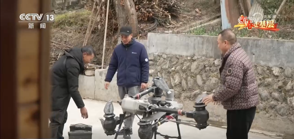 年货“飞”出深山外 科技托起幸福生活新期盼