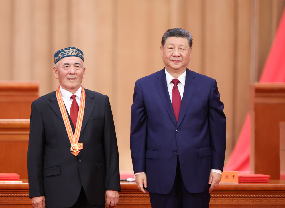 庆祝中国共产党成立105周年大会在京隆重举行(图11) 庆祝中国共产党成立105周年大会在京隆重举行(图11)