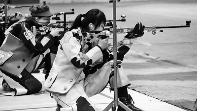 党建 滚动新闻   (记者李悦)10月27日,2014年射击/飞碟世界杯总决赛在