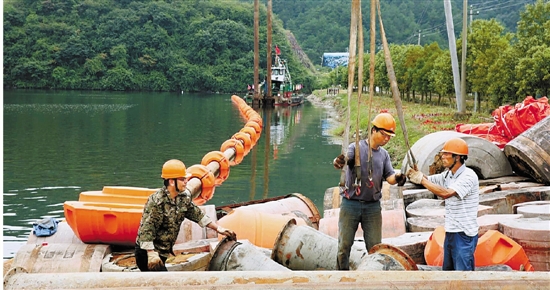 [打印]  [ 举报/纠错 ]             浦江县通济桥水库生态清淤